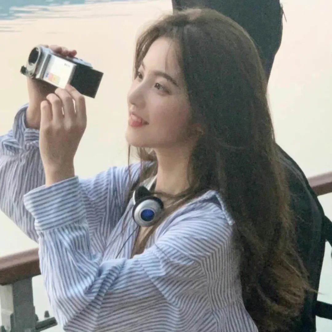 不羁的美女
